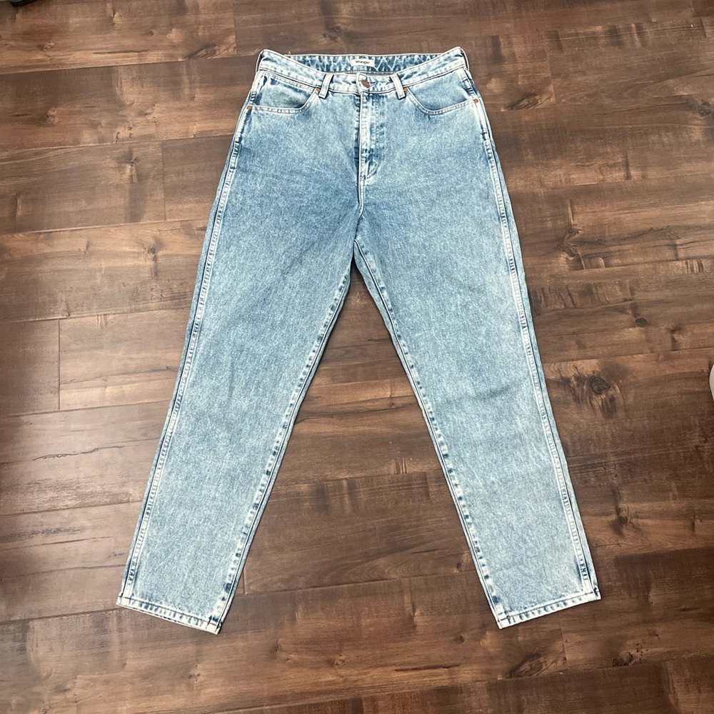 Wrangler Women's High-Rise Light Blue Acid Wash Jeans